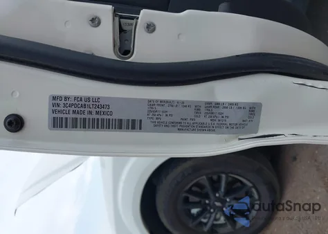 2020 Dodge Journey Se Value z USA, uszkodzony, nr VIN 3C4PDCAB1LT243473